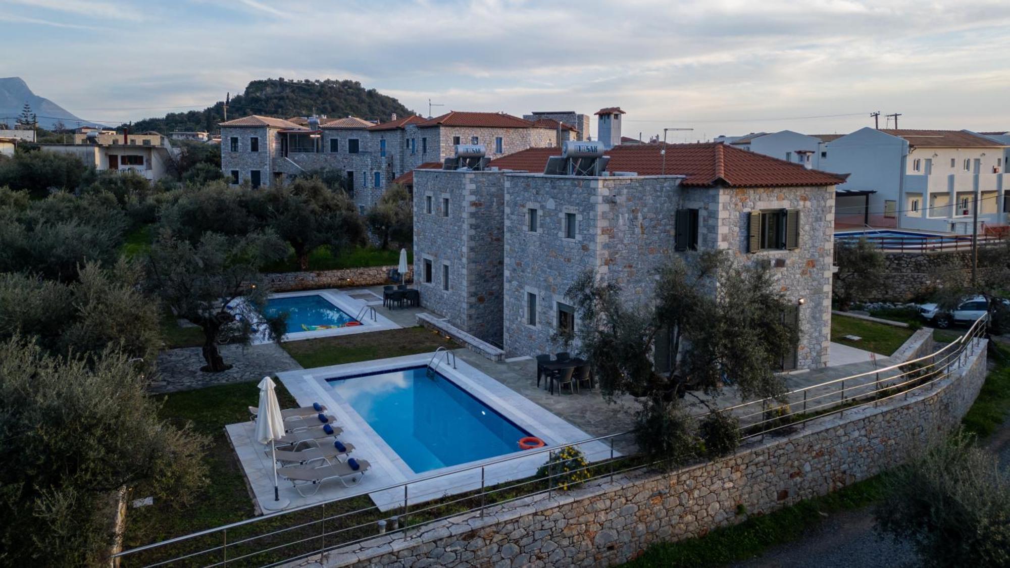 Torri Di Pietra Villa Stoúpa Eksteriør billede