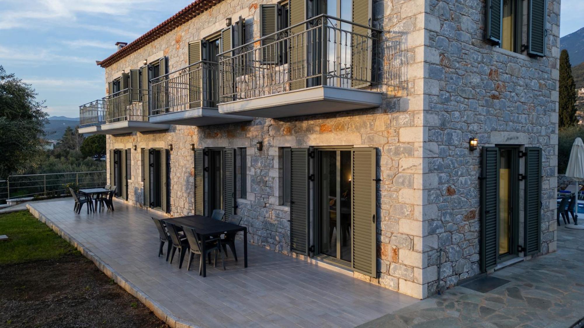 Torri Di Pietra Villa Stoúpa Eksteriør billede