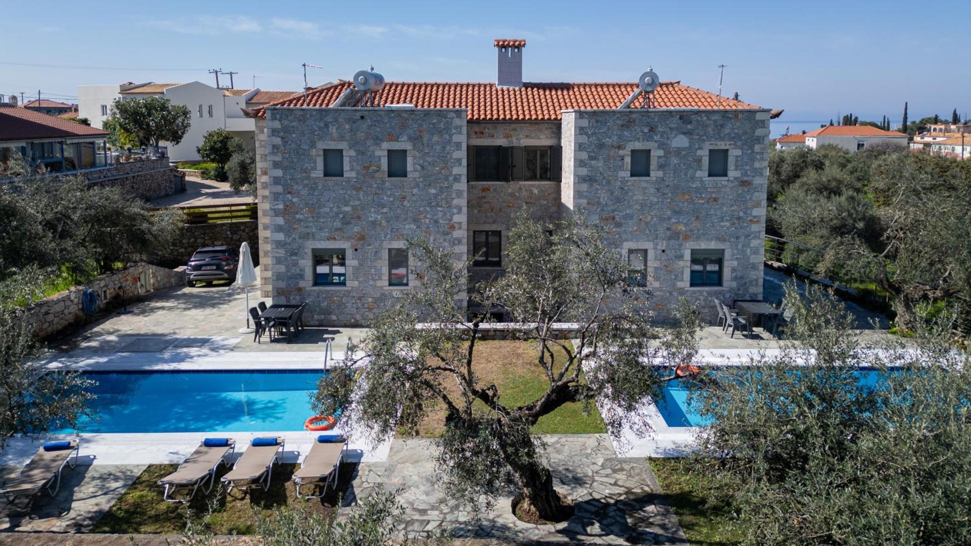 Torri Di Pietra Villa Stoúpa Eksteriør billede