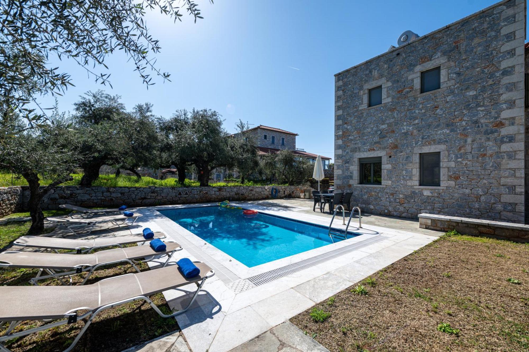 Torri Di Pietra Villa Stoúpa Værelse billede